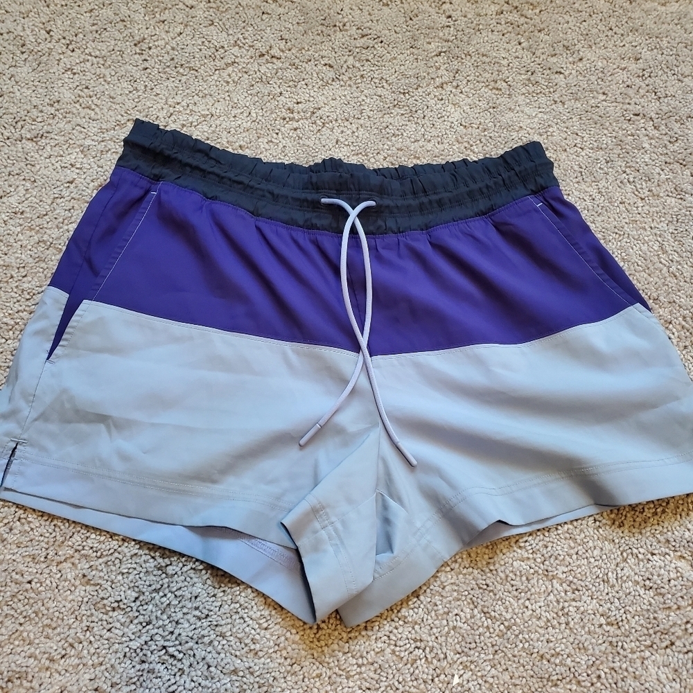 Athleta Color Block Drawstring Shorts Size 10